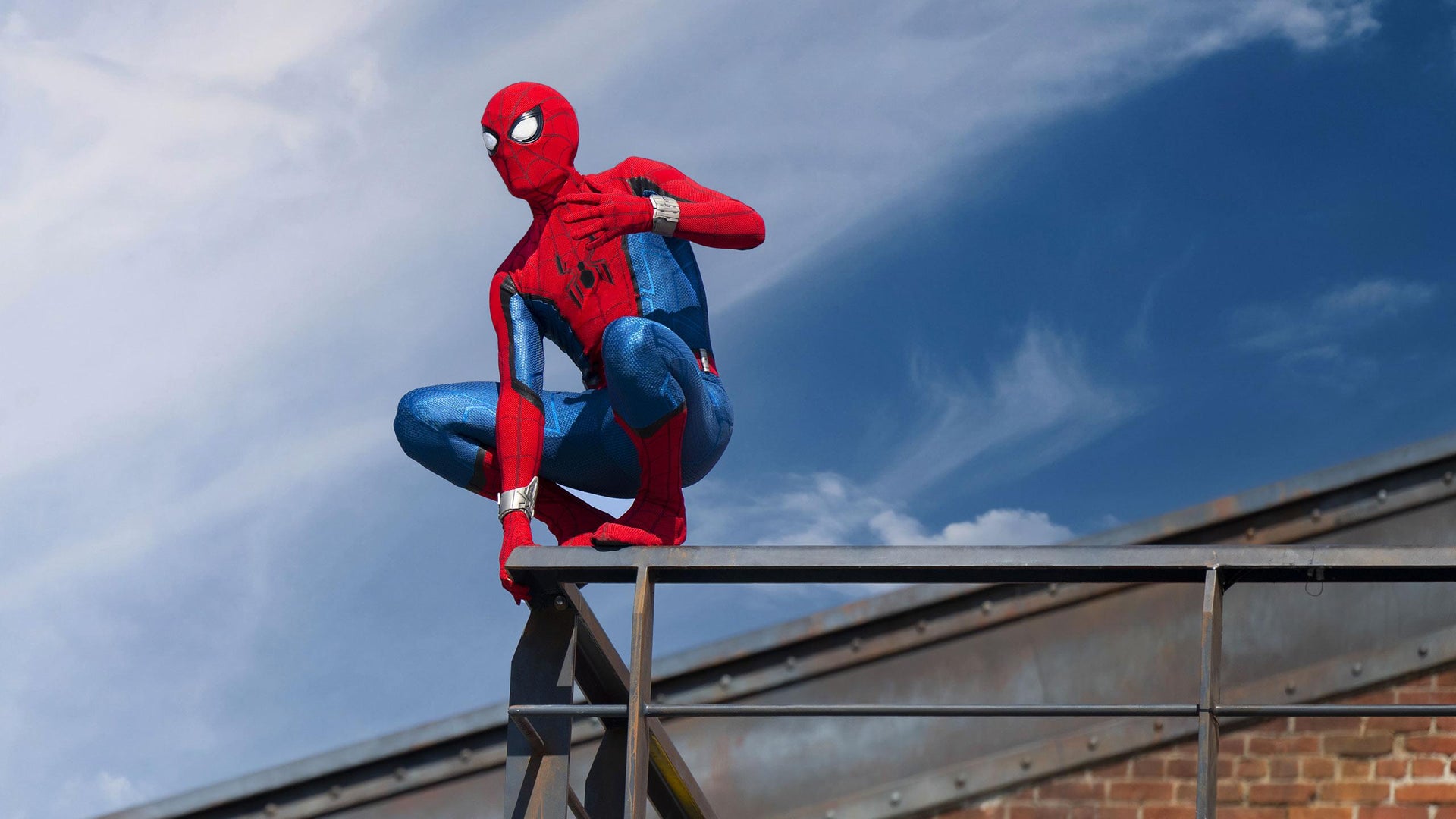 Spider-Man à Disneyland Paris : Guide complet pour une expérience réussie