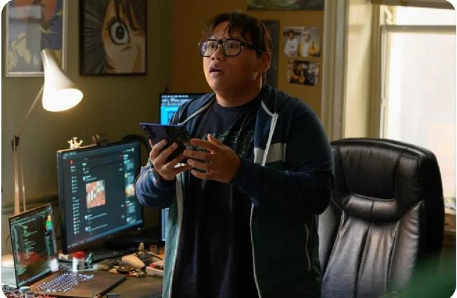 Ned Leeds dans le MCU : de guy in the chair au MIT — le parcours de l'ami de Peter (Jacob Batalon)