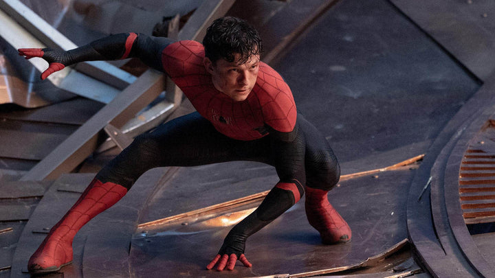 La doppia identità di Peter Parker: un eroe diviso tra vita normale e responsabilità