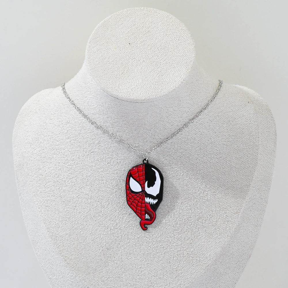Collier Spiderman Visage de Spiderman et Venom