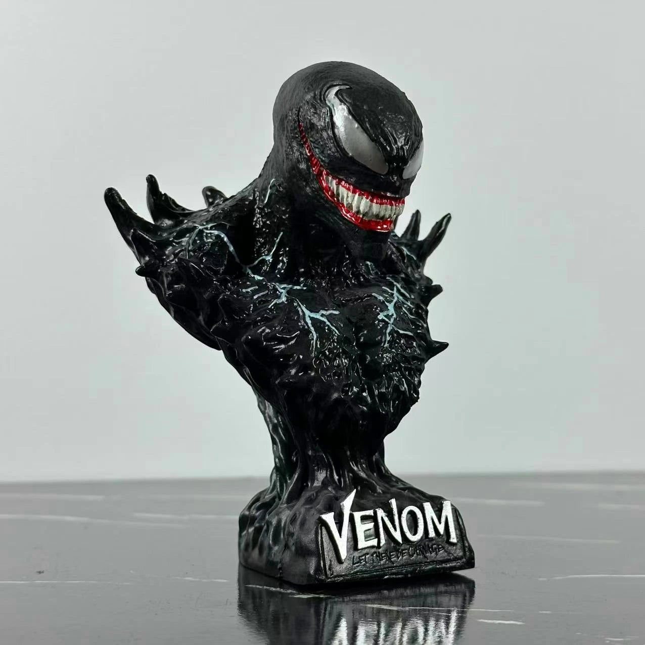 Figurine Spider-Man - Statue Buste de Venom Premium