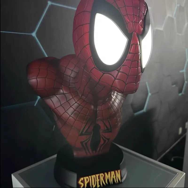 Buste de Spiderman Marvel en papercraft 3D réaliste Buste de Spiderman Marvel en papercraft 3D réaliste