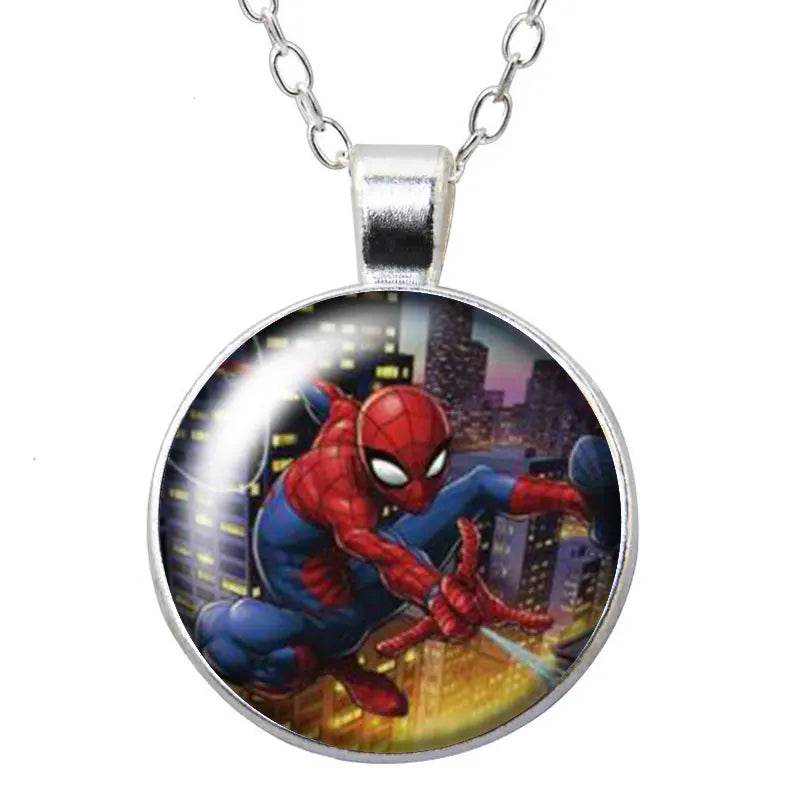 Collier Pendentif Rond Spiderman