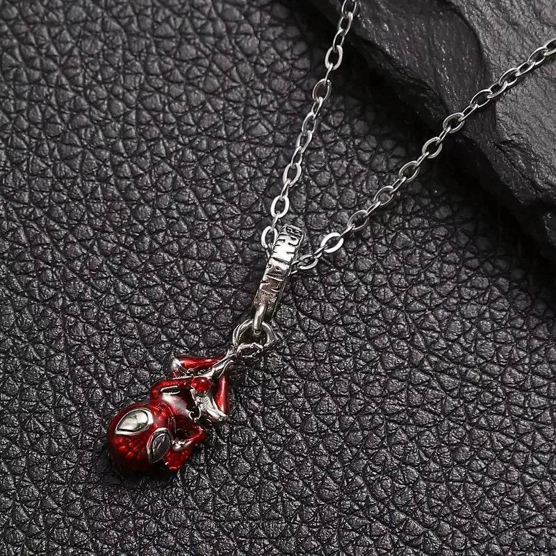 Collier Spiderman avec Pendentif