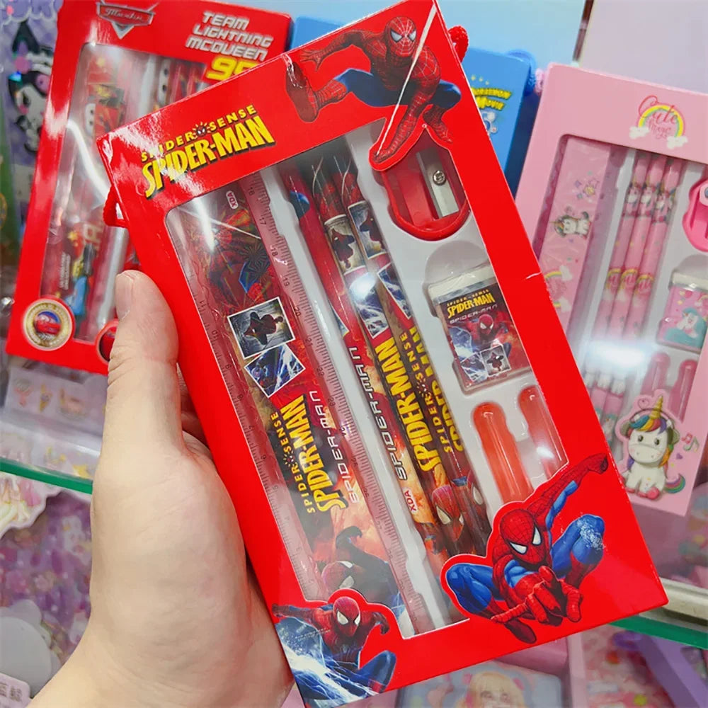 Cancelleria Spiderman, matita, gomma, righello, temperamatite