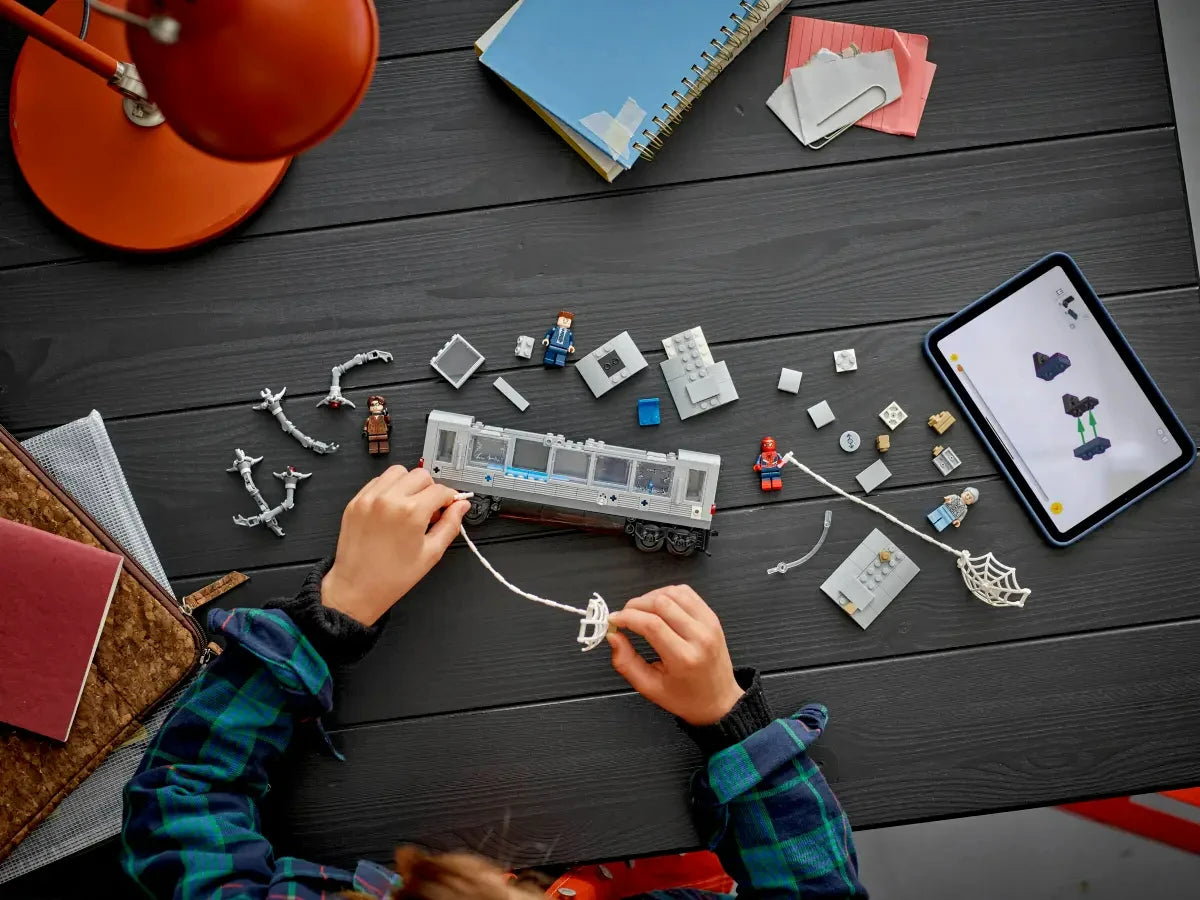 LEGO Spiderman - Lotta sul treno