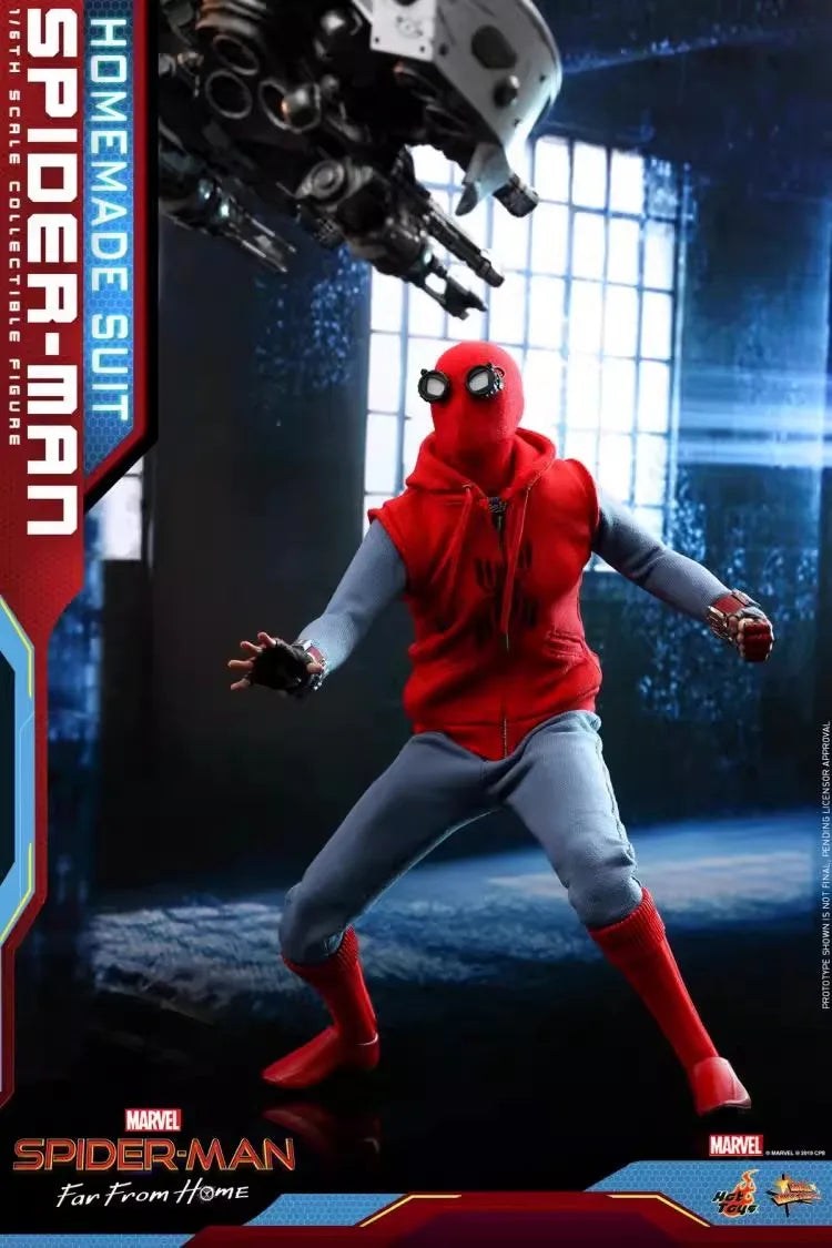 Figurine de Collection Spider-Man Far From Home VS les Drones
