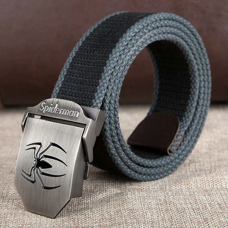 Cinturones dorados de hierro de Spiderman