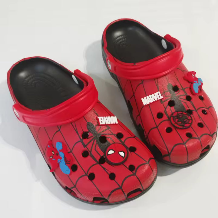 Pantuflas Crocs Spiderman clásicas de Marvel