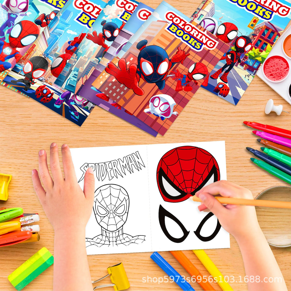 Livre de Dessin et Coloriage Spiderman